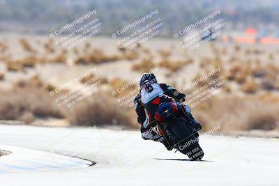 media/Jan-08-2022-SoCal Trackdays (Sat) [[1ec2777125]]/Turn 7 (1035am)/